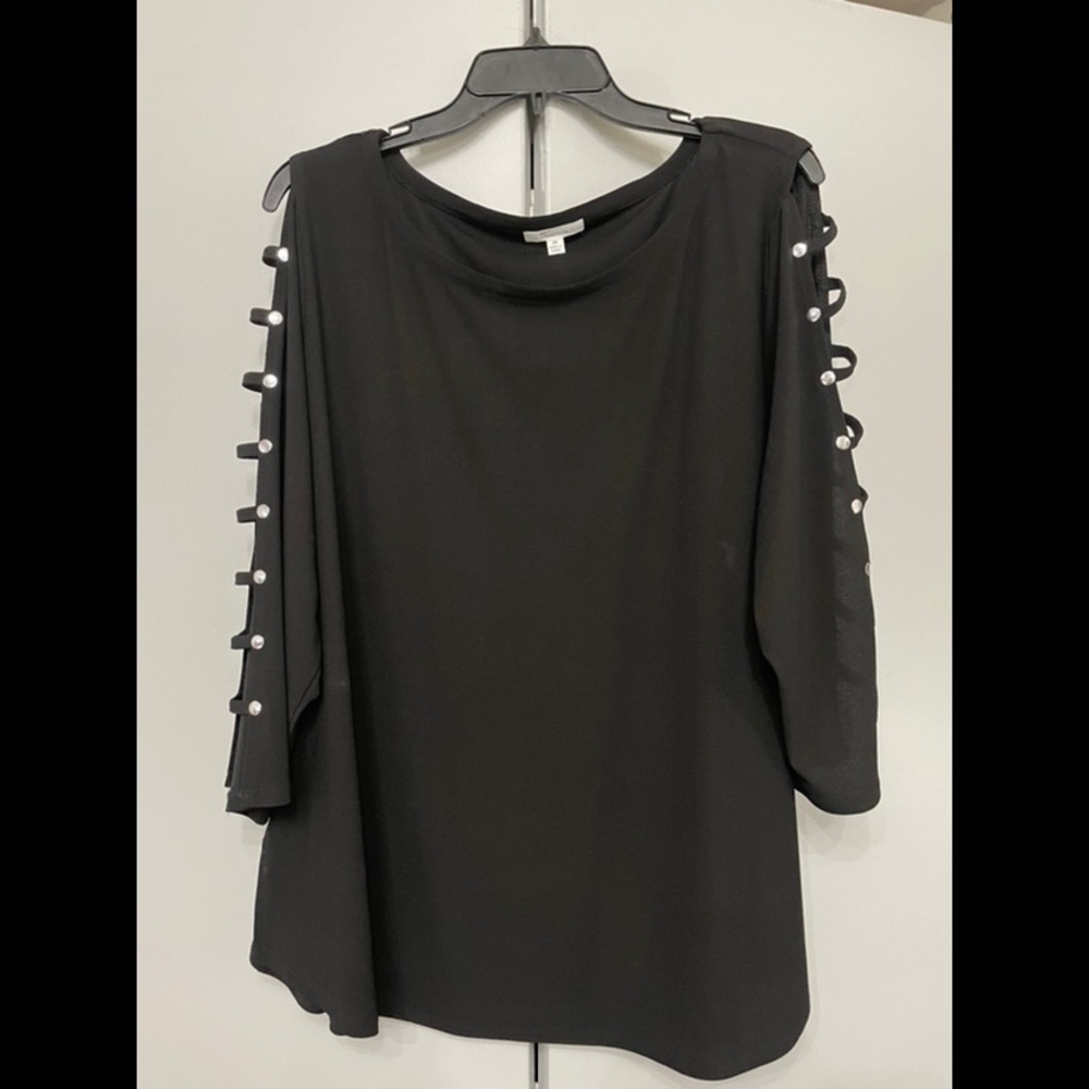 89th + Madison Black Blouse
